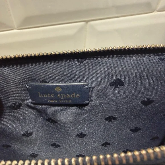 Kate Spade New York Navy Blue NYC Taxi Wristlet Clutch - Picture 2 of 5